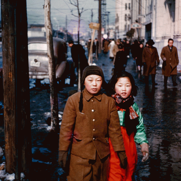 #Séoul1948 – Dialogue entre les photographies vintage coréennes et la galerie vintage parisienne