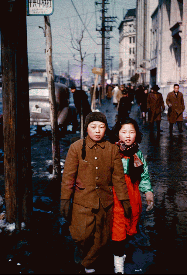 #Séoul1948 -  Dialogue entre les photographies vintage coréennes et la galerie vintage parisienne